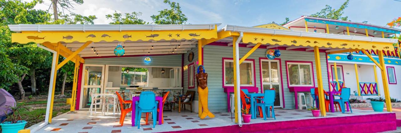Salt Wata Aparthotel Fresh Water Bay Exterior photo